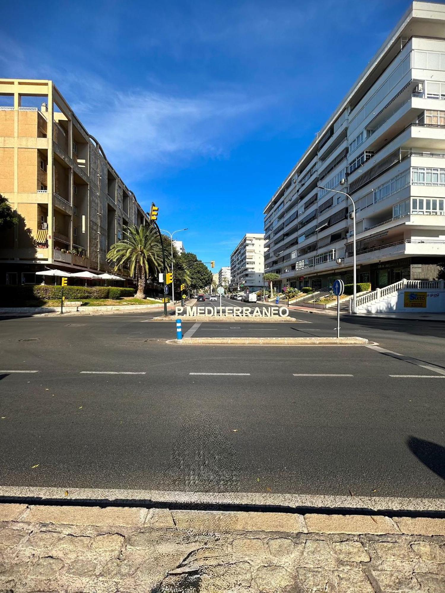 Apartamento Jardin Del Mar Malaga Luaran gambar