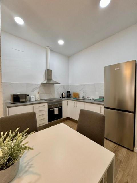 Apartamento Jardin Del Mar Malaga Luaran gambar